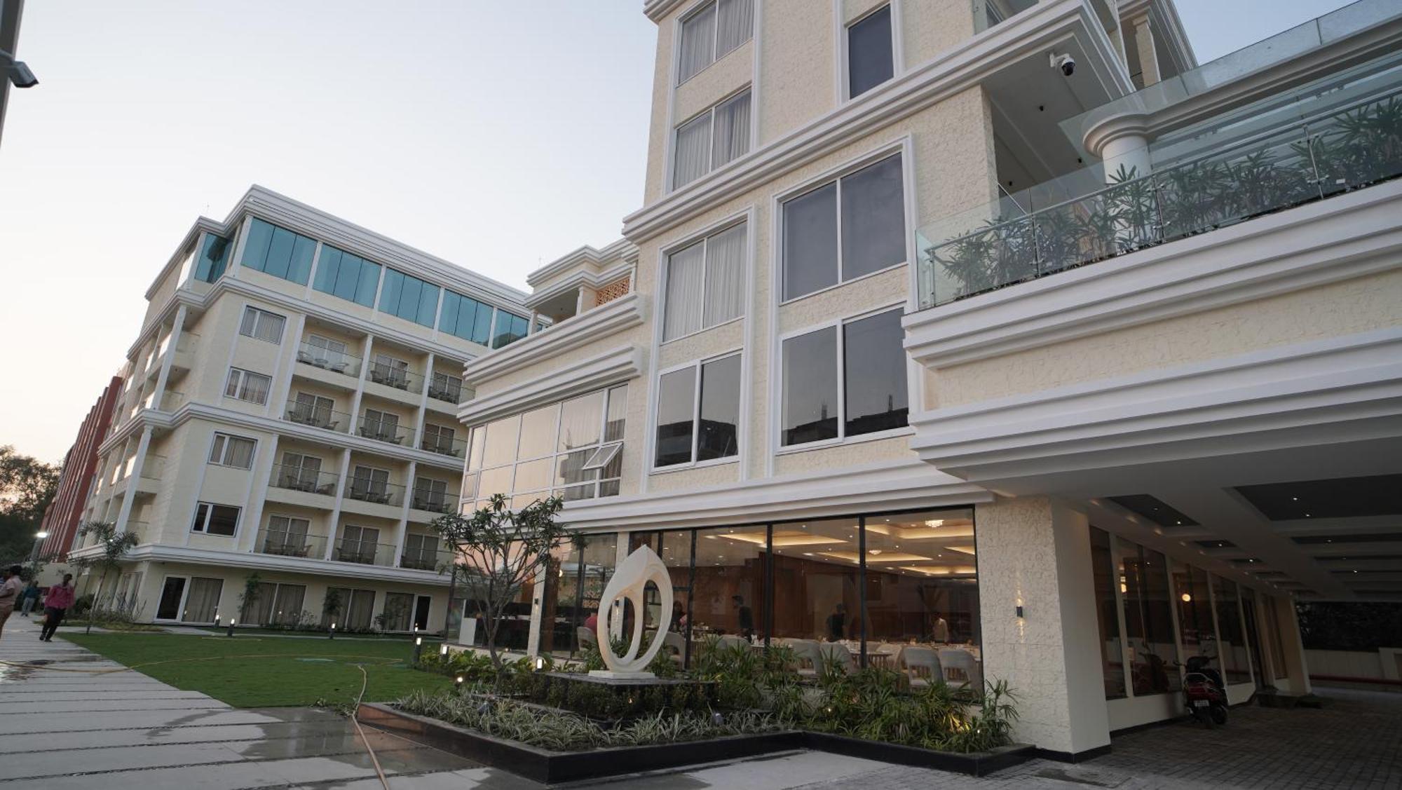 Antique Regency !! Luxurious Hotel In Digha !! Esterno foto