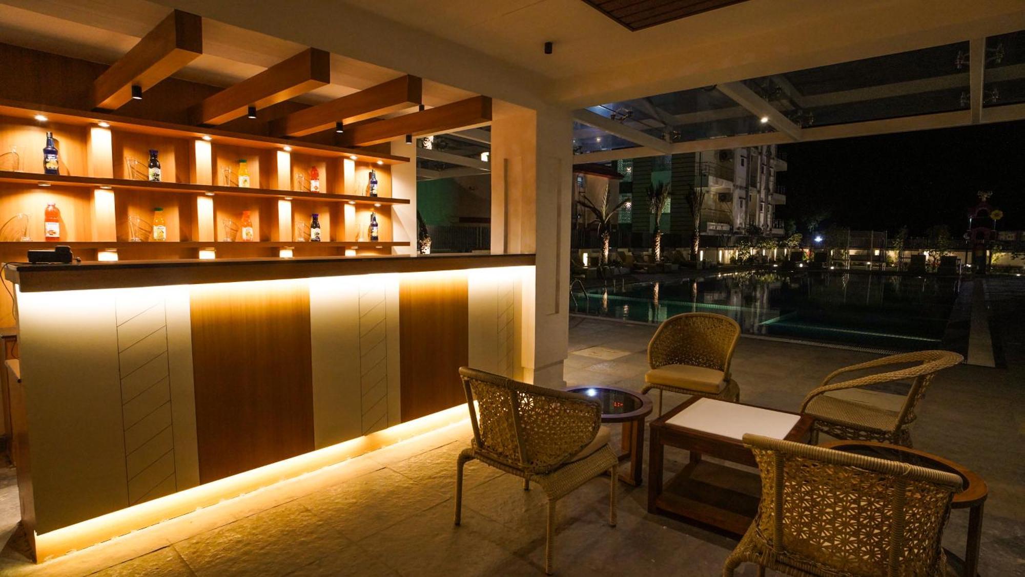 Antique Regency !! Luxurious Hotel In Digha !! Esterno foto