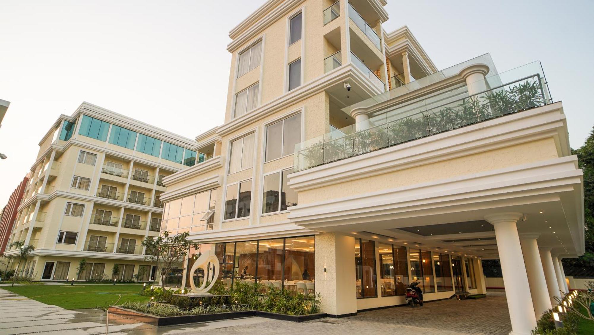 Antique Regency !! Luxurious Hotel In Digha !! Esterno foto